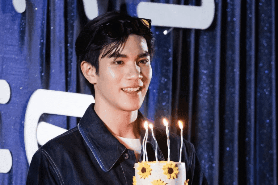 โฟร์ท ณัฐวรรธน์ จิโรชน์ธิกุล